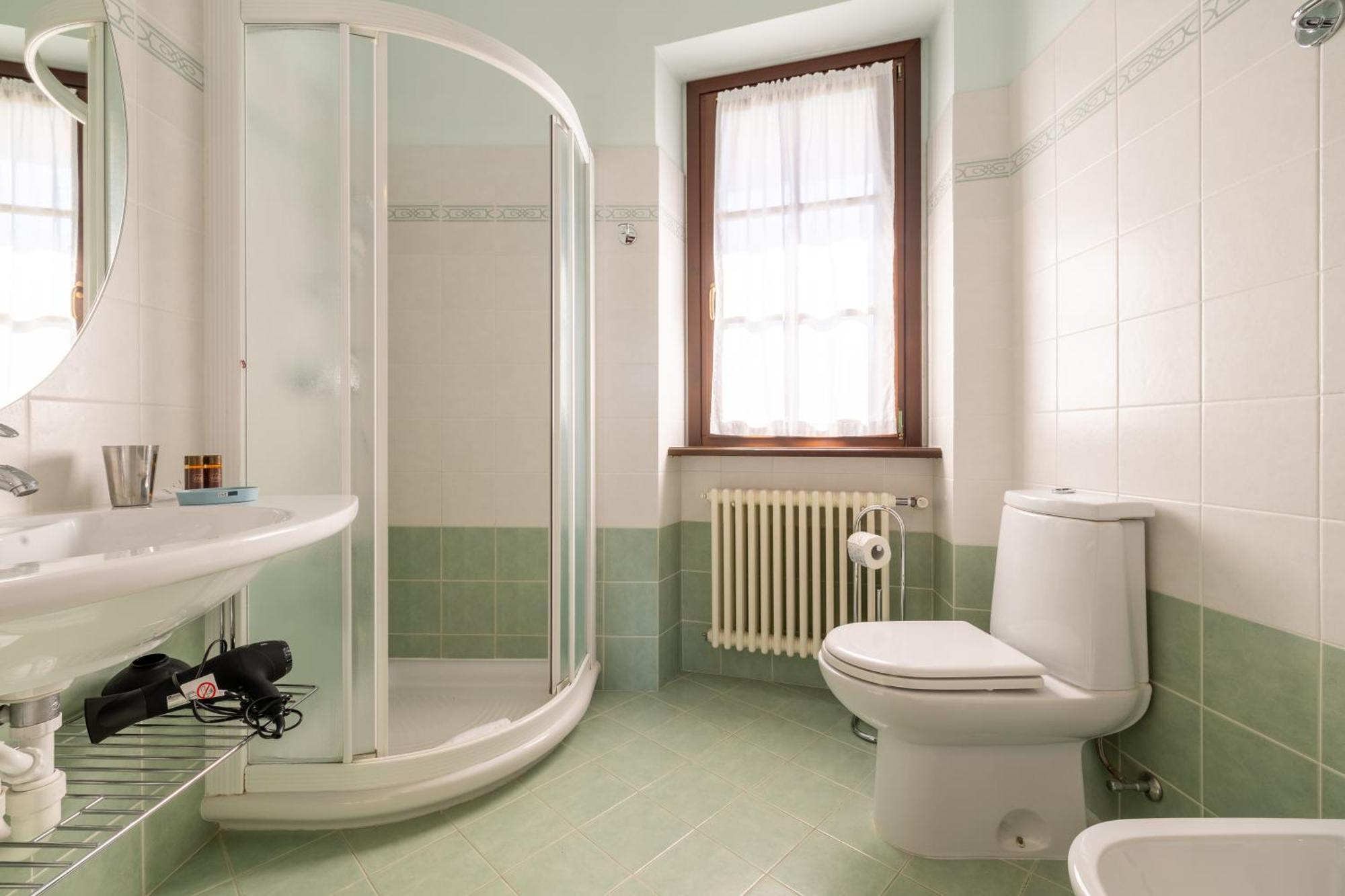Albergo Villa Edy Tremezzo Ngoại thất bức ảnh